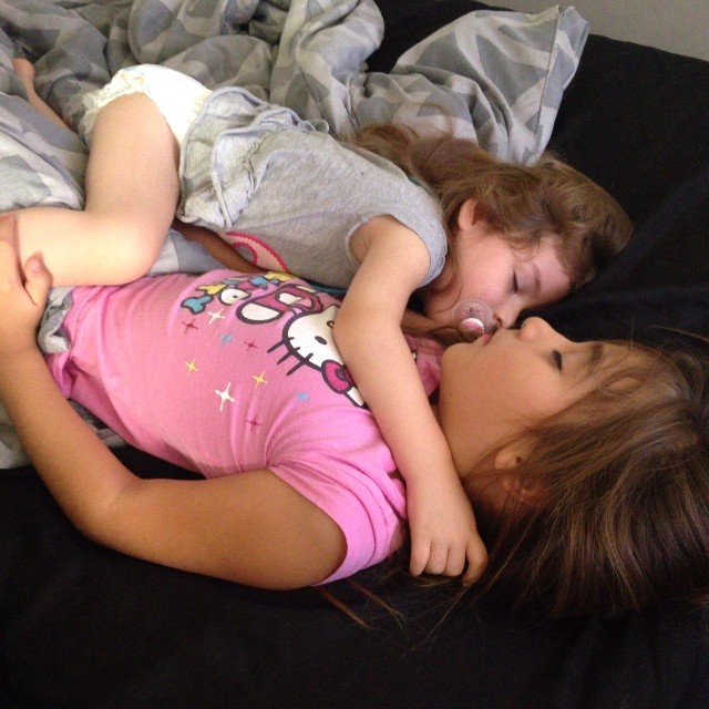 1452230_661106657254257_1408856209_n